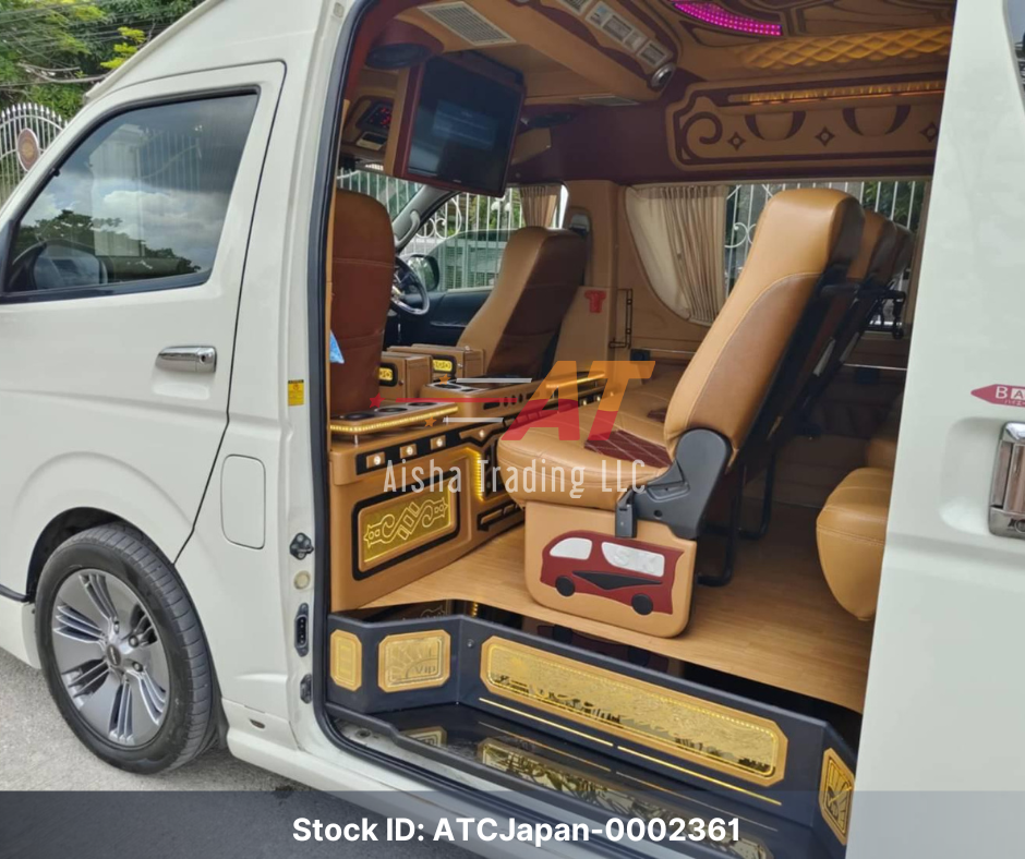 2013 Toyota Hiace Commuter